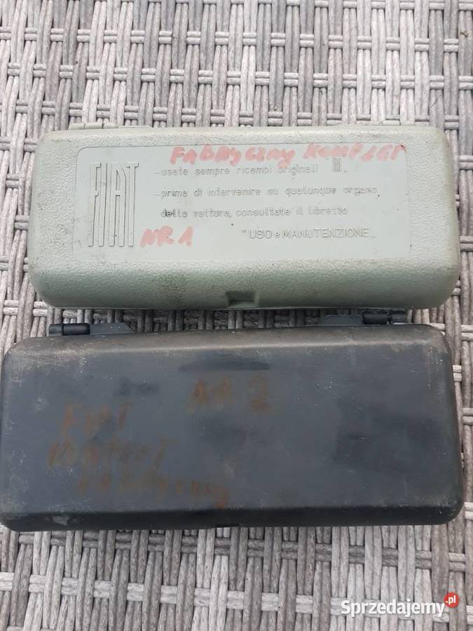 Fiat 125p126pFabryczny komplet kluczy Gorzów Wielkopolski sprzedam