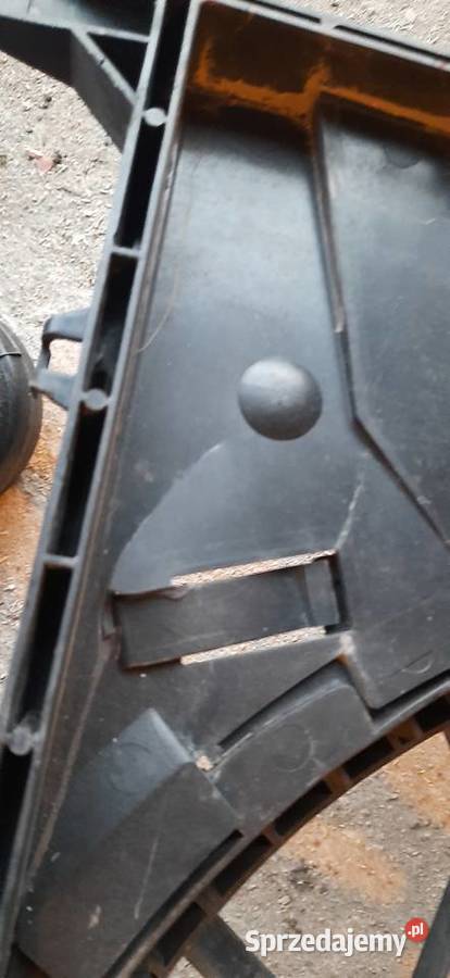 MERCEDES A KLASA I B KLASA OBUDOWA WENTYLATORA Układ chłodzenia Siechnice