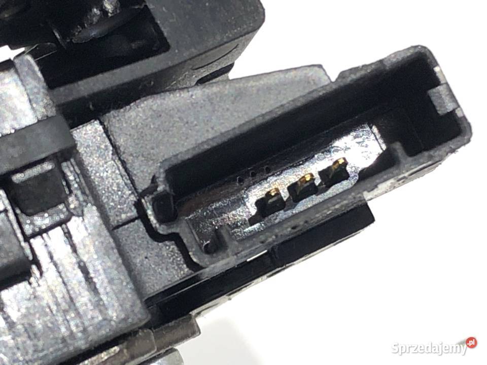 ZAMEK KLAPY TYŁ OPEL KARL Hatchback 13587646