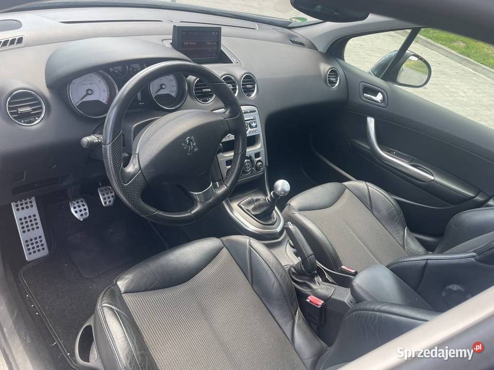 Peugeot 308 16 isofix