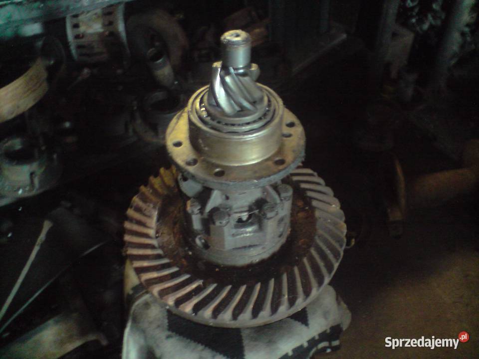 GAZ 63 66 ZIS151 ZIŁ Kosz dyferencjału Otwock