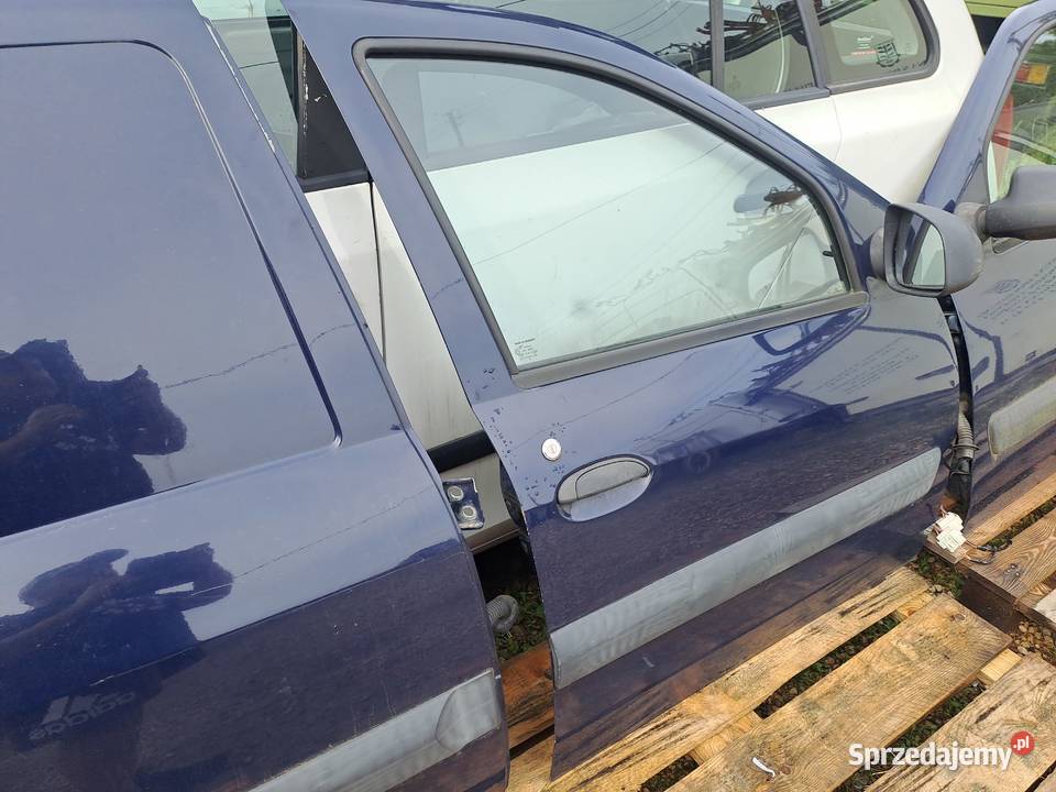 Dacia Logan Kombi drzwi maska błotniki kod Jastrzębie-Zdrój sprzedam