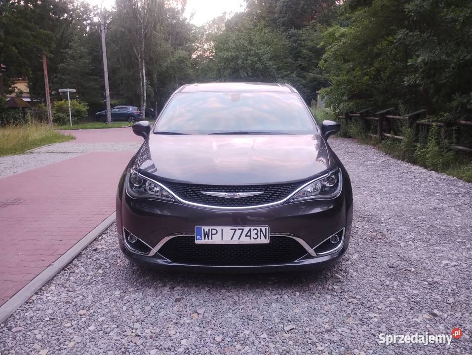 Chrysler Pacifica 2022 38 Warszawa