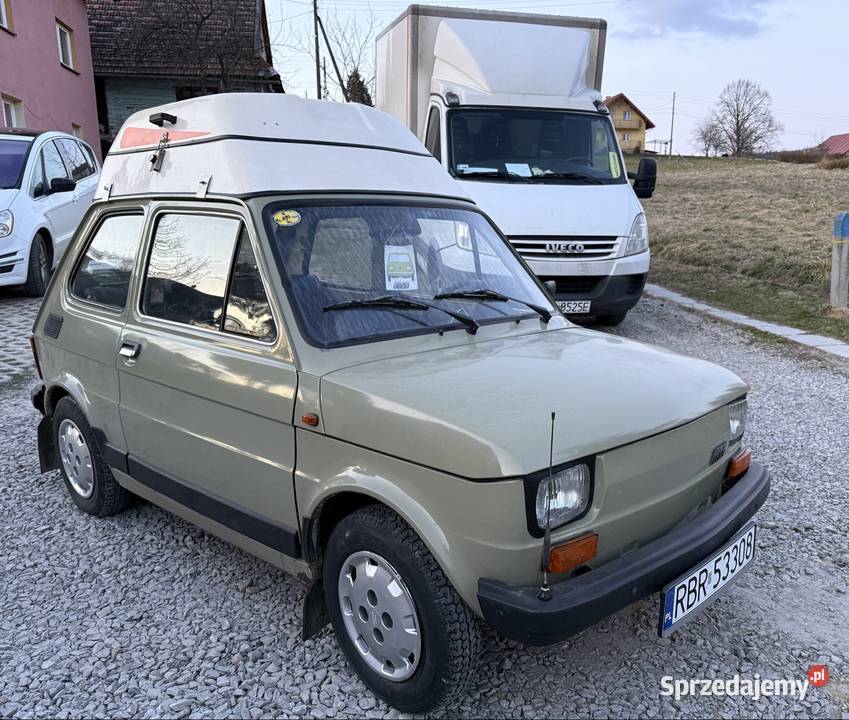 Fiat 126P 650E kapliczka bagażnik dachowy Fiat podkarpackie Domaradz