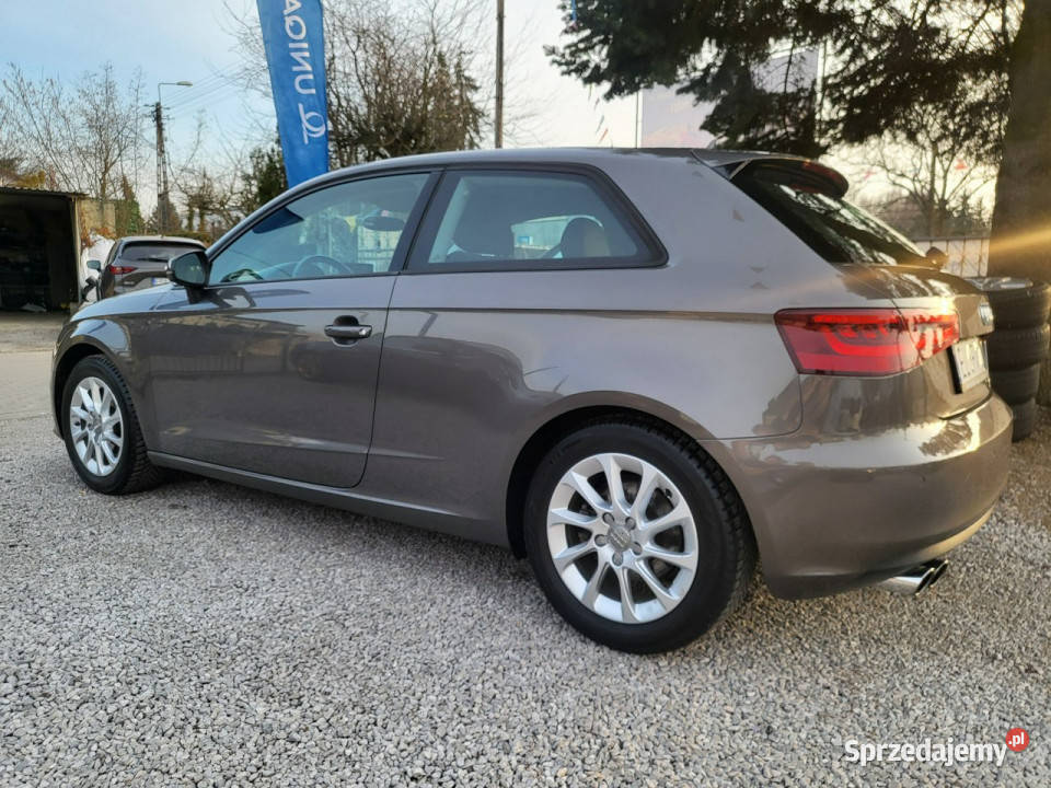 Audi A3 3drzwiowe 14 TSI 122 Oryginalny Przebieg gniazdo USB łódzkie Pabianice