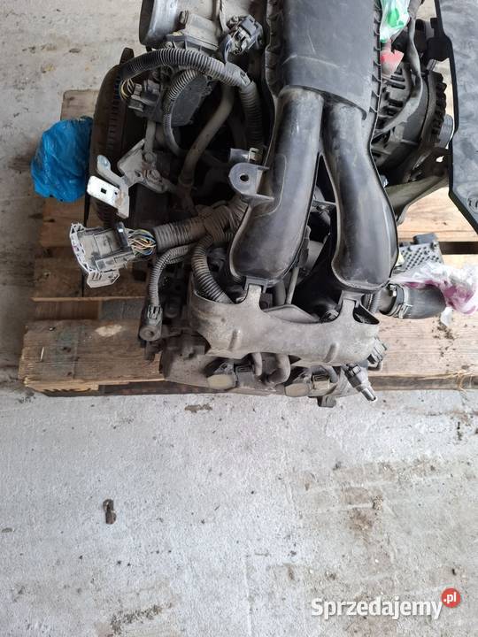 Silnik subaru 25 benzyna ej25 2011r Narol