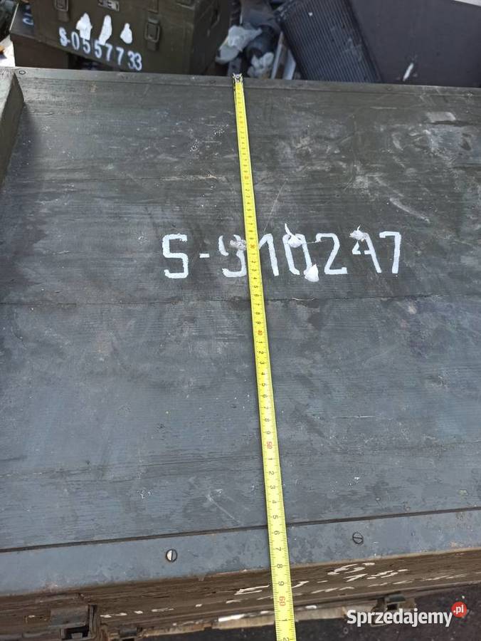 Skrzynia drewniana wojskowa z przegrodami 91 x Skierniewice