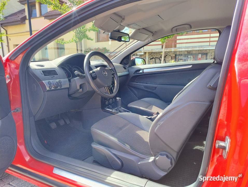 Opel Astra H GTC Cosmo 169 nieuszkodzony