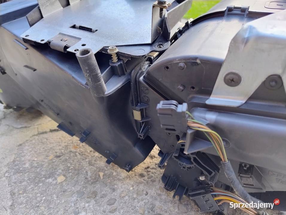 Audi 80 B4 Kombajn klimatyzacji manualnej osobowe Dębica sprzedam