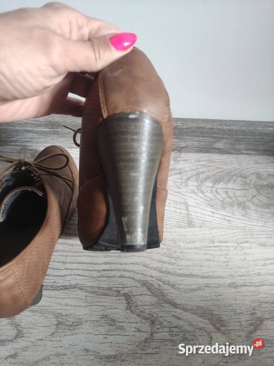 Półbuty na obcasie Street Feet rozmiar 38 Obuwie Jawiszowice
