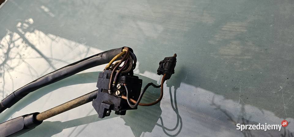 Przełącznik kierunkowskazów mercedes w123