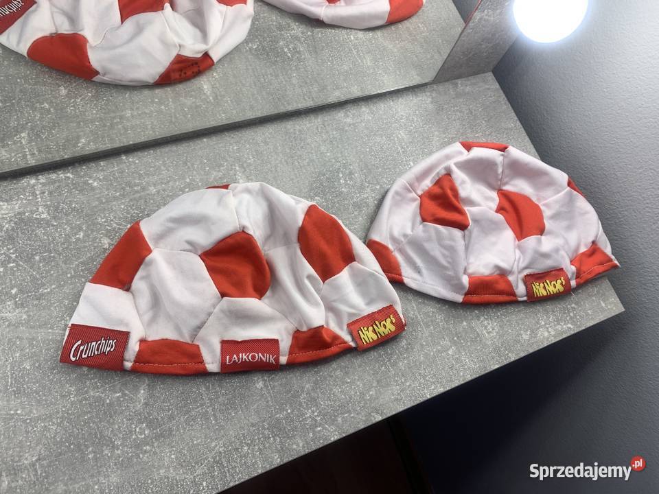 2 czepki czepek piłka nożna polska HIT Jasło