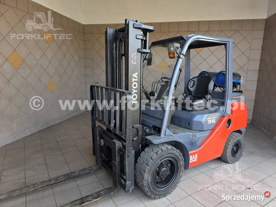 Wózek widłowy TOYOTA 8FGJF35 Przesuw boczny Lędziny