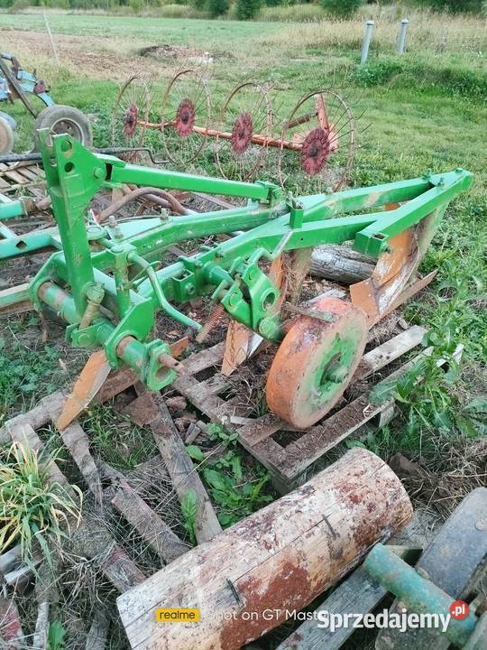 Pług 3 skibowy Unia Grudziądz Pługi