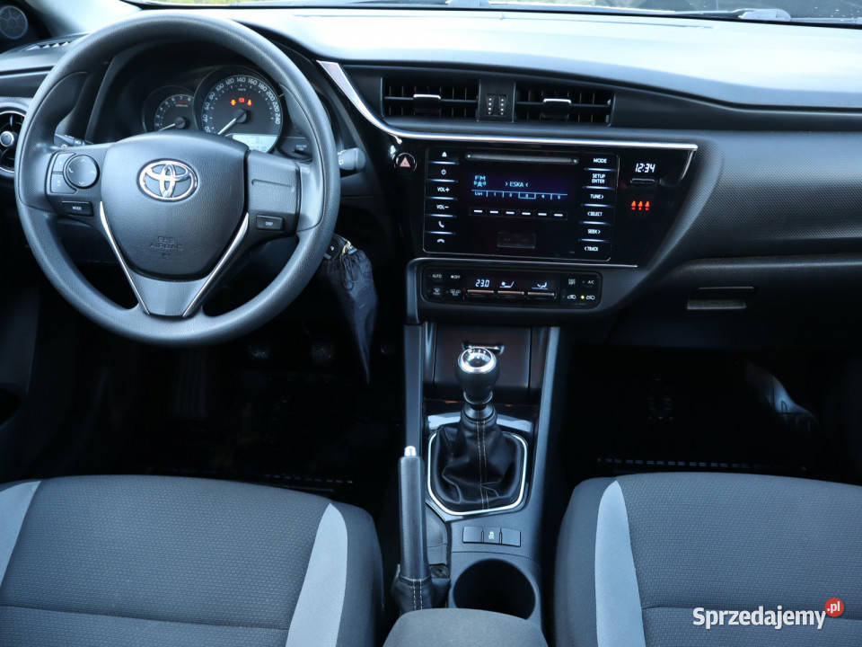 Toyota Auris 13 Dual VVTi Auris sprzedam