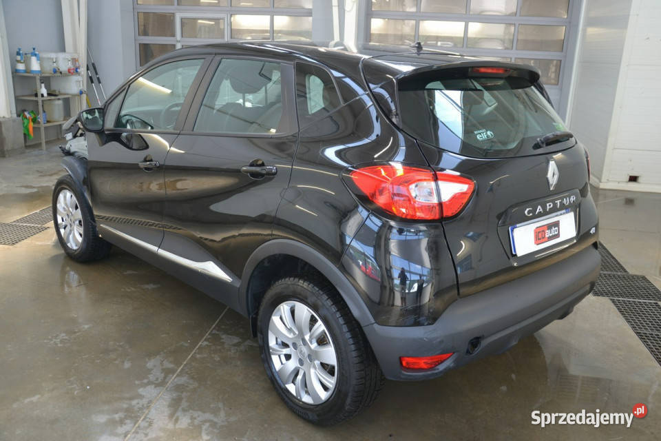 Renault Captur 15 dci 90 ledy TABLET niski czarny Kęty