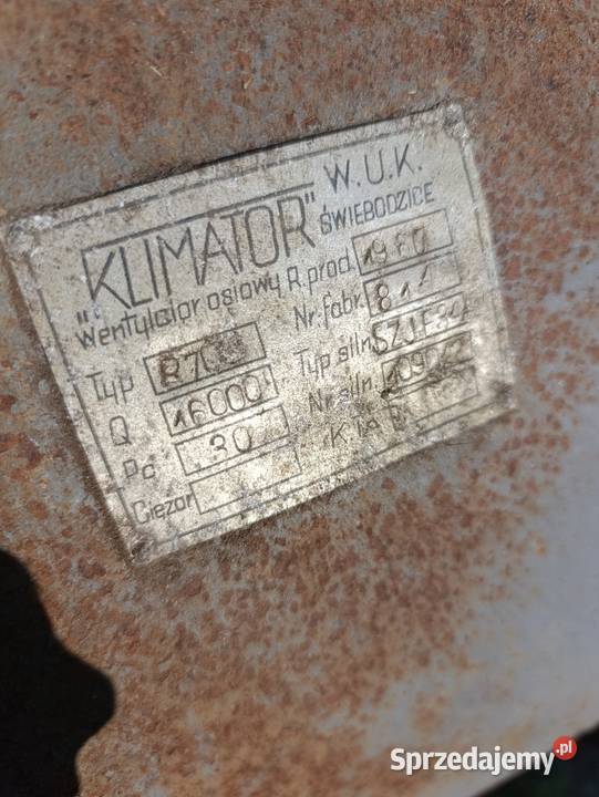Wentylator wiatrak obora kurnik nawiew