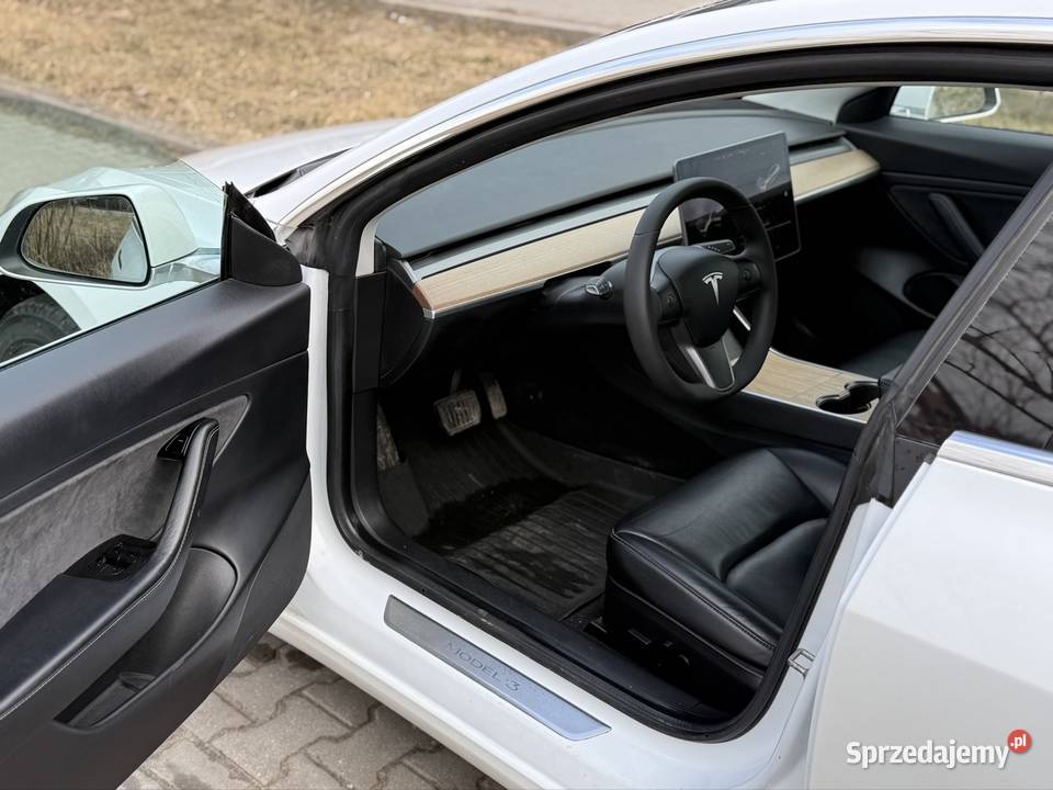 Tesla 3 wersja europejska nieuszkodzony mazowieckie Warszawa sprzedam