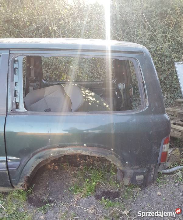 Nissan Patrol karoseria 30 części blacharskie Gryfice