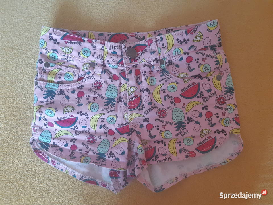 Piekne spodenki w owocowe wzorki 10zl rozmiar Pewel Wielka