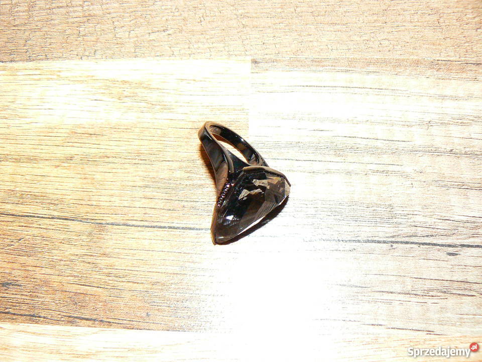 Pierścionek Swarovski małopolskie