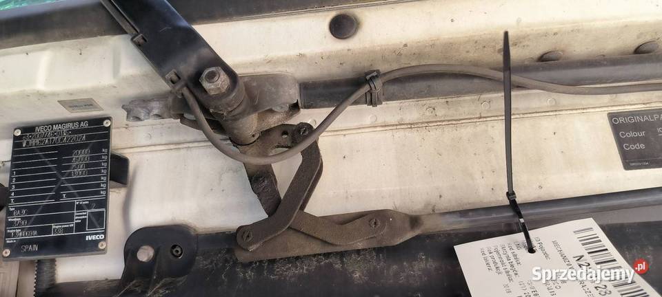 MECHANIZM WYCIERACZEK PRZÓD IVECO STRALIS