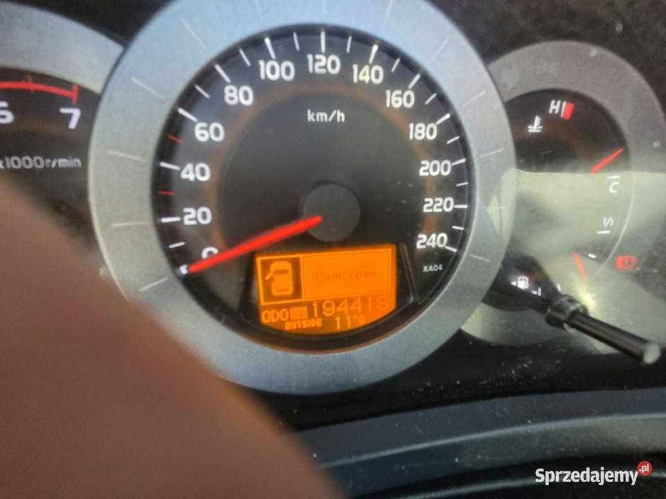 Toyota RAV4 III 22 D4D 4x4 Klima TechStBarDob srebrny Kętrzyn