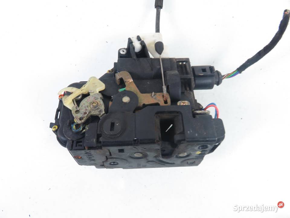 ZAMEK LEWY TYLNY VW BORA małopolskie