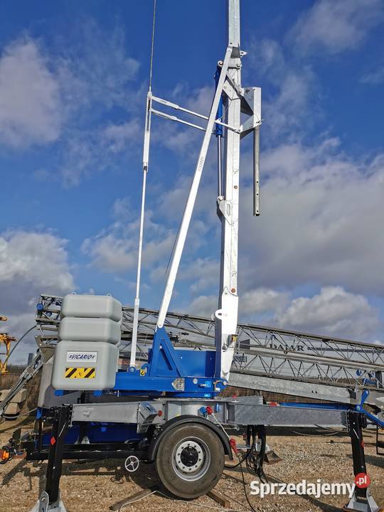 Żuraw szybkomontujący dekarsko ciesielski pełny VAT Ligota Piękna sprzedam