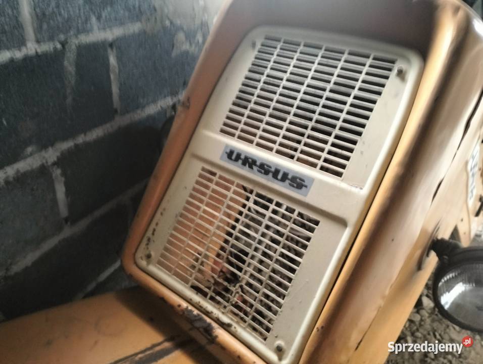 Sprzedam maskę i błotniki do C360 Czechy