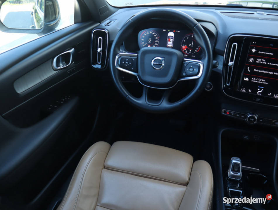 Volvo XC40 B5 AWD nawigacja XC 40 Łódź