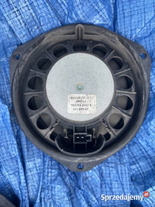 Opel Vectra C 19 CDTI komplet głośników 4 Sobieski sprzedam