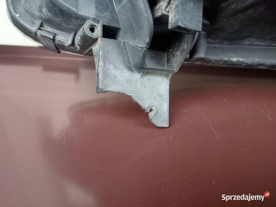 VW Touran 1T0 lampa przednia prawa reflektor Sieradz
