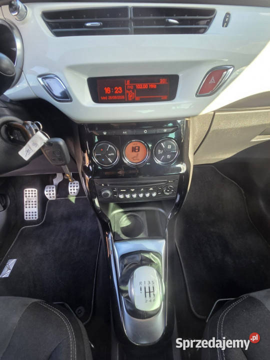 Citroen DS3 16 16V156154SPORT CHICStanBD Kętrzyn