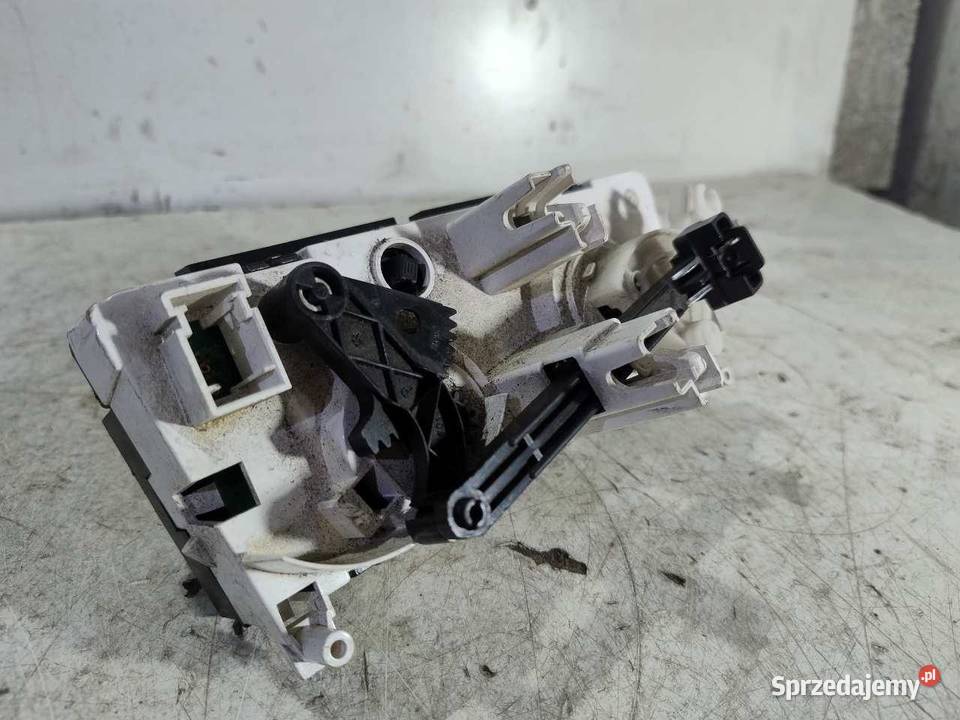PANEL KLIMATYZACJI C3 PICASSO T1001391P osobowe sprzedam