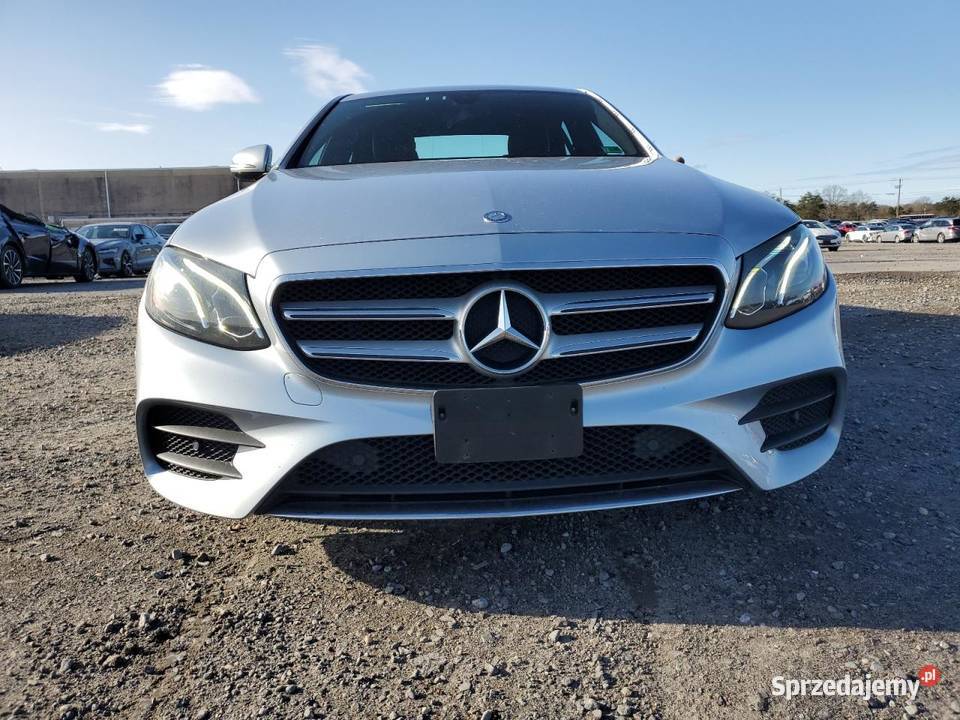 2016 MERCEDESBENZ E 300 4MATIC Częstochowa