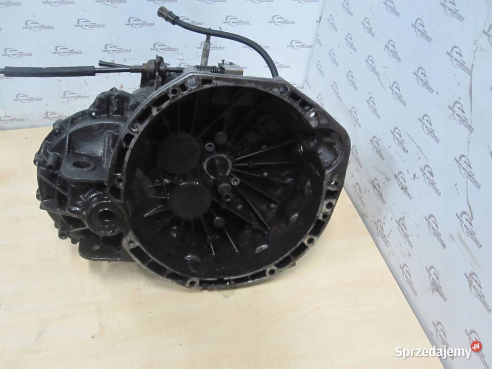 TRAFIC VIVARO 20 DCI M9R780 114 166 08r skrzynia świętokrzyskie sprzedam