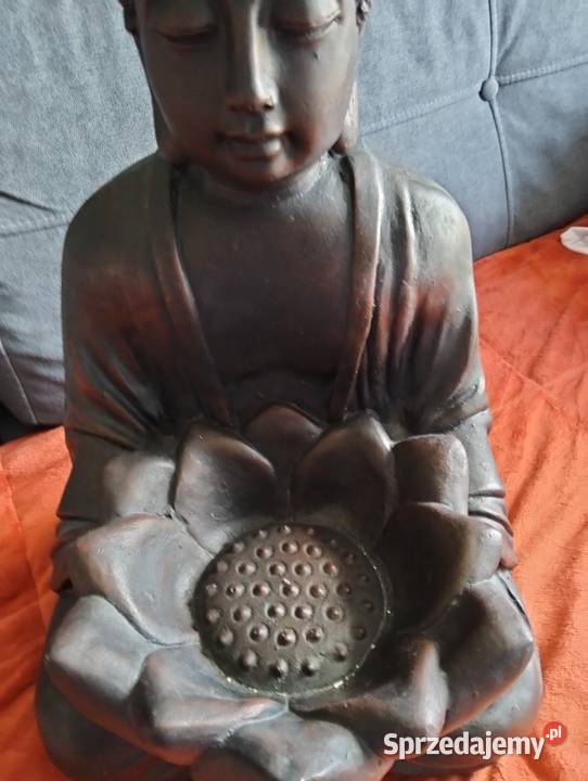 Posąg Buddy Legnica