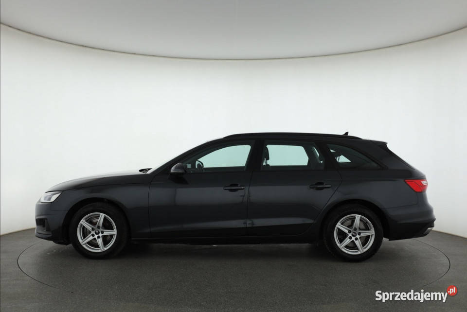 Audi A4 35 TFSI Rok produkcji 2021 Piaseczno