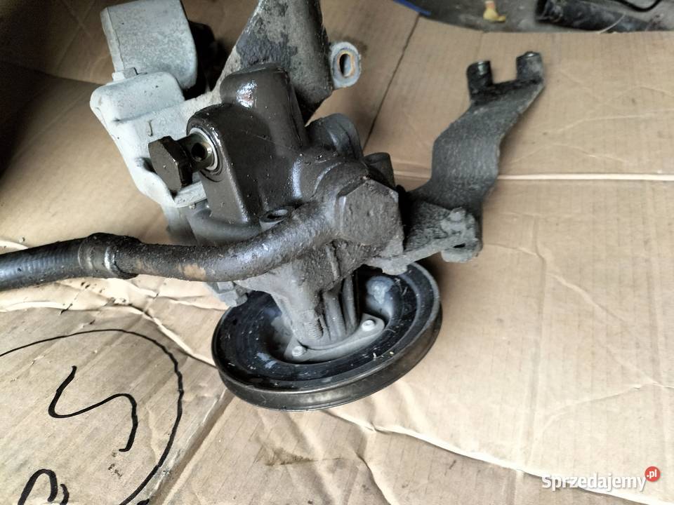 AUDI 80 B4 80B4 20 POMPA WSPOMAGANIA KIEROWNICY Kamień-Kolonia