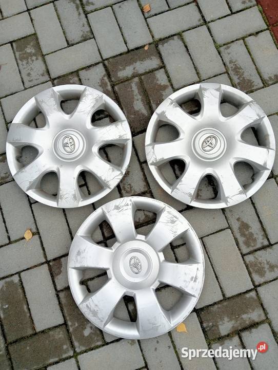 Kołpaki 15 Toyota Pozostałe Poniatowa