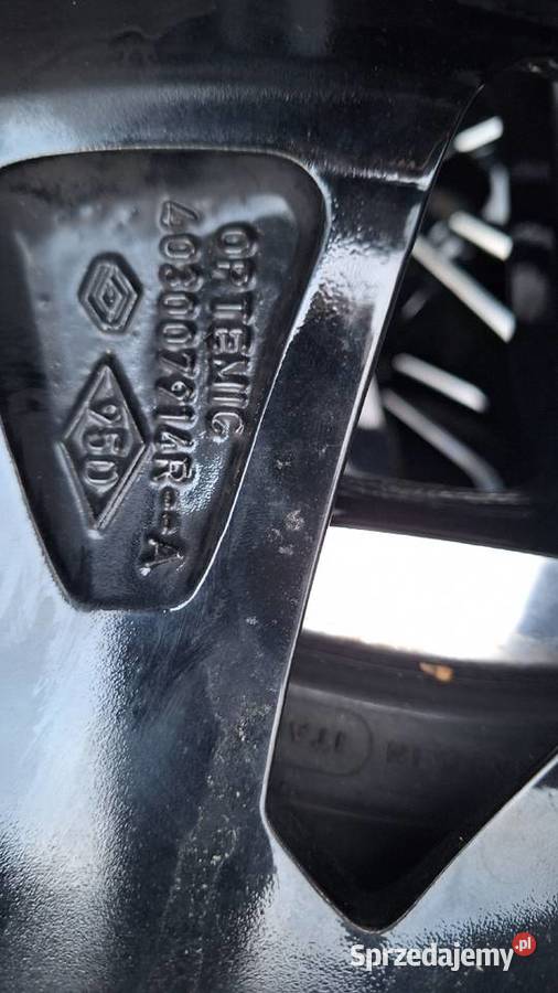 Felgi aluminiowe z oponami Raczyn