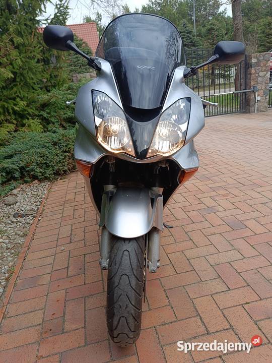 HONDA VFR 800 STAN PRZYGOTOWANA DO SEZONU 63329km
