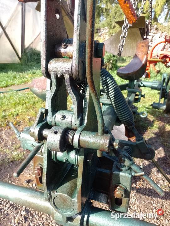 Pług 2 skibowy obrotowy
