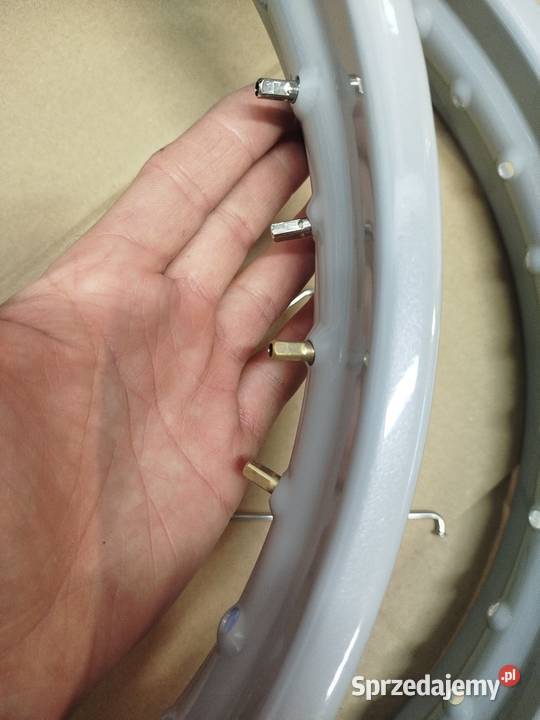 Obręcz obręcze wsk nowe malowane proszkowo Przyłęk