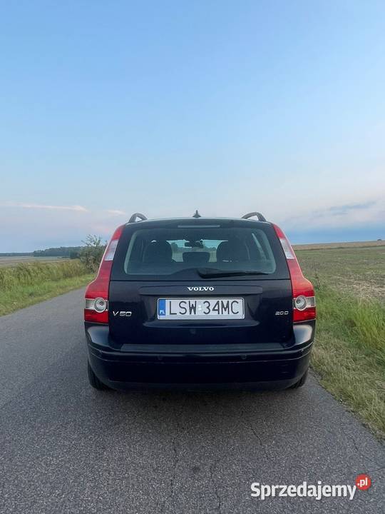 VOLVO V50 Rok produkcji 2007 Piaski