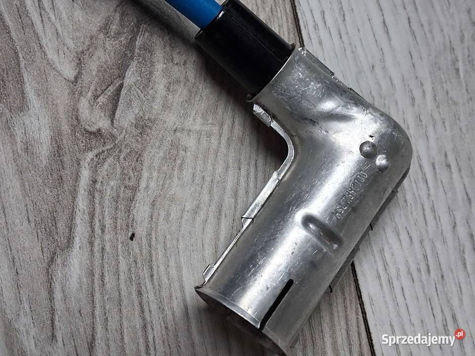 Nowa fajka z przewodem wysokiego napięcia do mz Wrocław