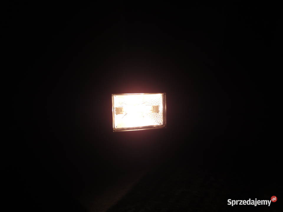 Lampa halogenowa o mocy 150W sprzedam