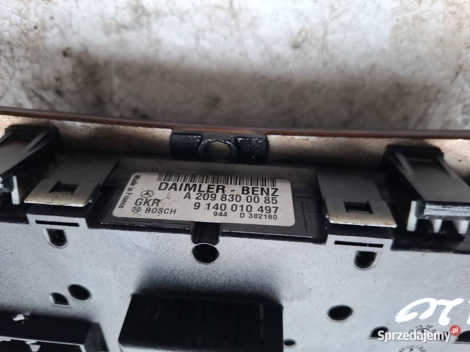 Ramka Panel Sterowania Nawiewu Mercedes W203 osobowe