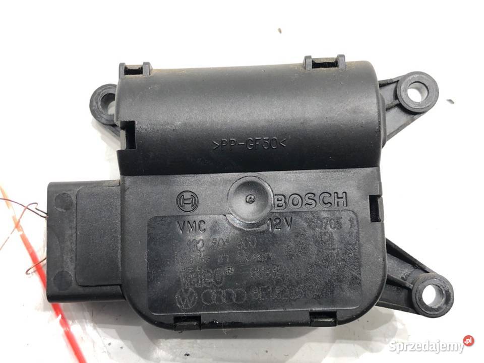 SILNIK NAGRZEWNICY AUDI 8E1820511D A4 B7 0408 osobowe